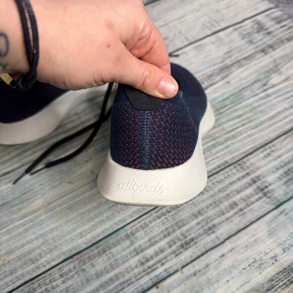 Allbirds Tree Dasher 1 Men’s 9 Navy Blue / Red Knit Running Shoes